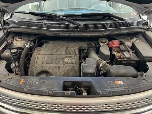 Used 2013 Ford Explorer XLT FWD image 44