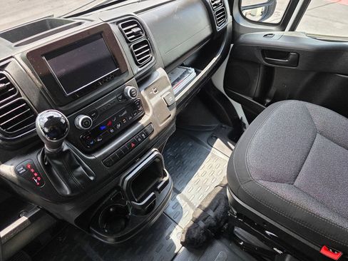 Used 2023 RAM ProMaster 2500 FWD image 19