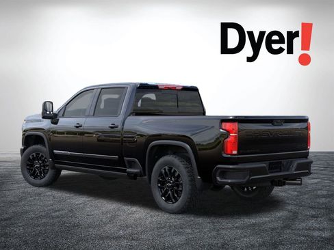 New 2026 Chevrolet Silverado 2500 High Country w/ Midnight Edition AWD/4WD image 3