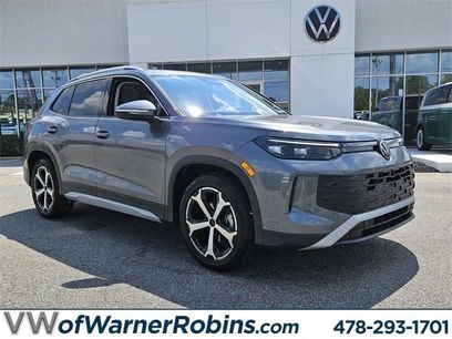 New 2025 Volkswagen Tiguan SE