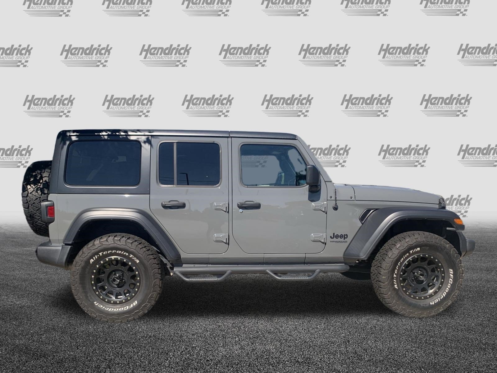 Used 2019 Jeep Wrangler Unlimited Sport AWD/4WD image 11