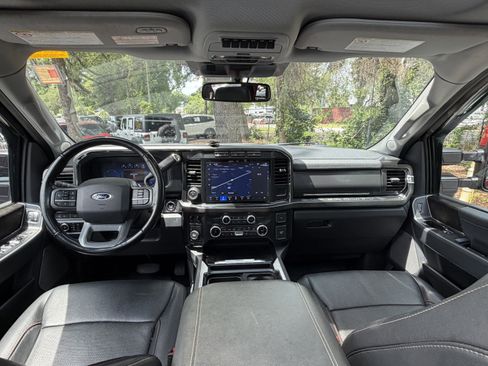Used 2023 Ford F250 Lariat w/ Lariat Ultimate Package AWD/4WD image 37
