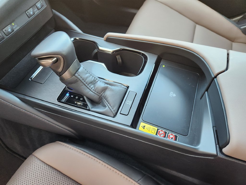 Certified 2025 Lexus ES 350 w/ Premium Package FWD image 19