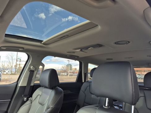 New 2025 Kia Telluride EX image 11