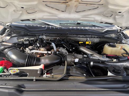 Used 2018 Ford F250 XL w/ STX Appearance Package image 14