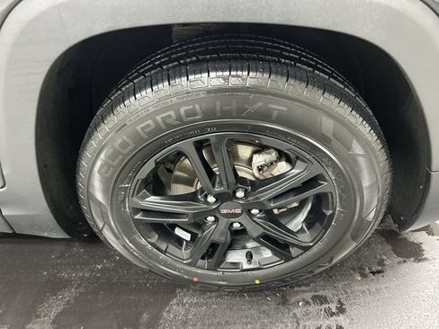 Used 2022 GMC Terrain AT4 w/ Infotainment Package II AWD/4WD image 8
