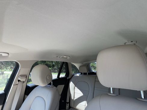 Used 2016 Mercedes-Benz GLC 300 image 23