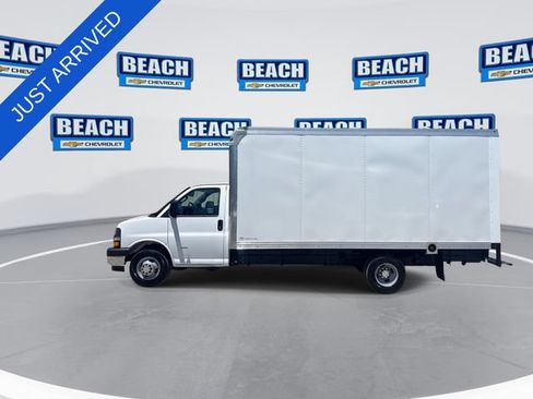 New 2026 Chevrolet Express 3500 w/ Power Convenience Package RWD image 5