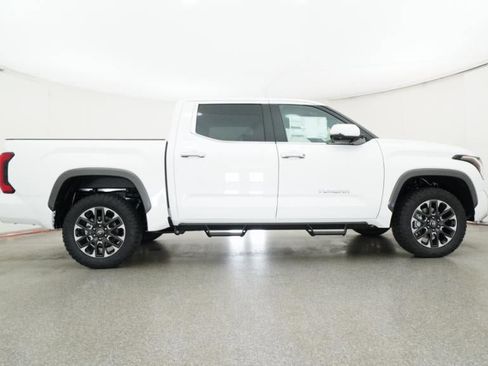 New 2026 Toyota Tundra Limited AWD/4WD image 27
