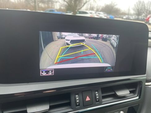 Used 2022 Lexus ES 300h F Sport image 28