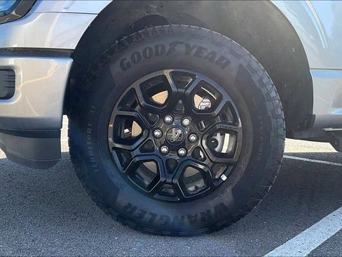 Used 2025 Ford F150 XLT w/ Equipment Group 302A MID AWD/4WD image 8