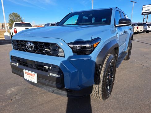 New 2025 Toyota 4Runner TRD Off-Road Premium image 7