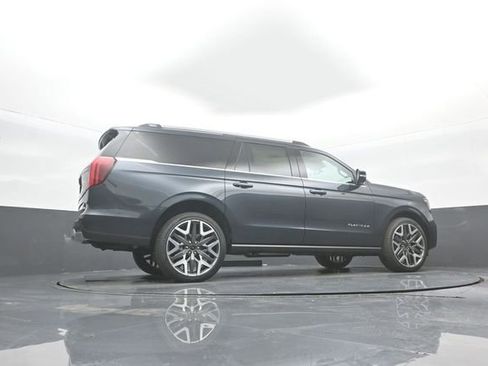 New 2026 Ford Expedition Max Platinum w/ Platinum Ultimate Package AWD/4WD image 39