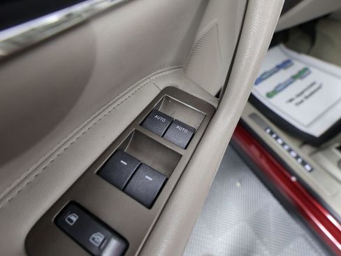 Used 2014 Lincoln MKX AWD w/ Equipment Group 102A image 32