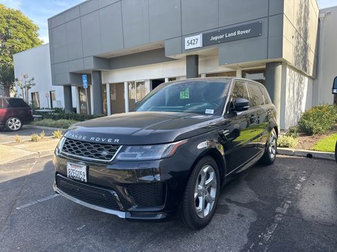 Used 2018 Land Rover Range Rover Sport HSE image 1