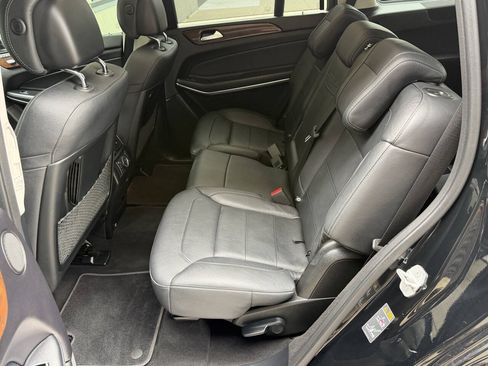 Used 2017 Mercedes-Benz GLS 550 4MATIC image 18