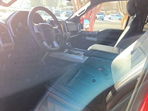 Used 2018 Ford F150 Lariat image 3