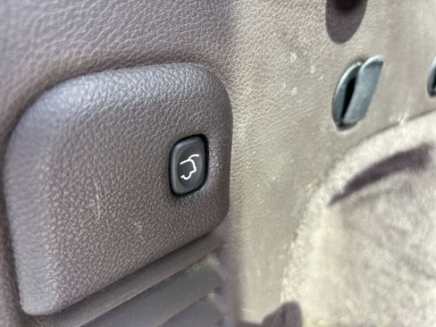 Used 2015 Jeep Grand Cherokee Summit image 12