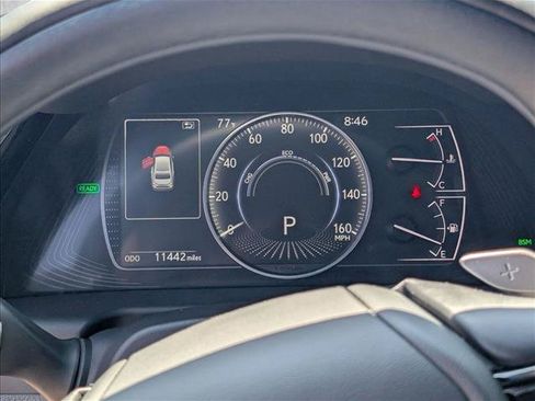 Used 2025 Lexus ES 300h w/ Accessory Package (Z1) FWD image 11