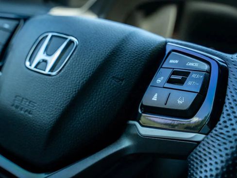 Used 2024 Honda Ridgeline Black Edition image 24