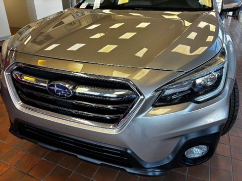 Used 2018 Subaru Outback 2.5i Limited image 35