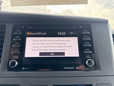 Used 2020 Toyota Sienna LE image 20