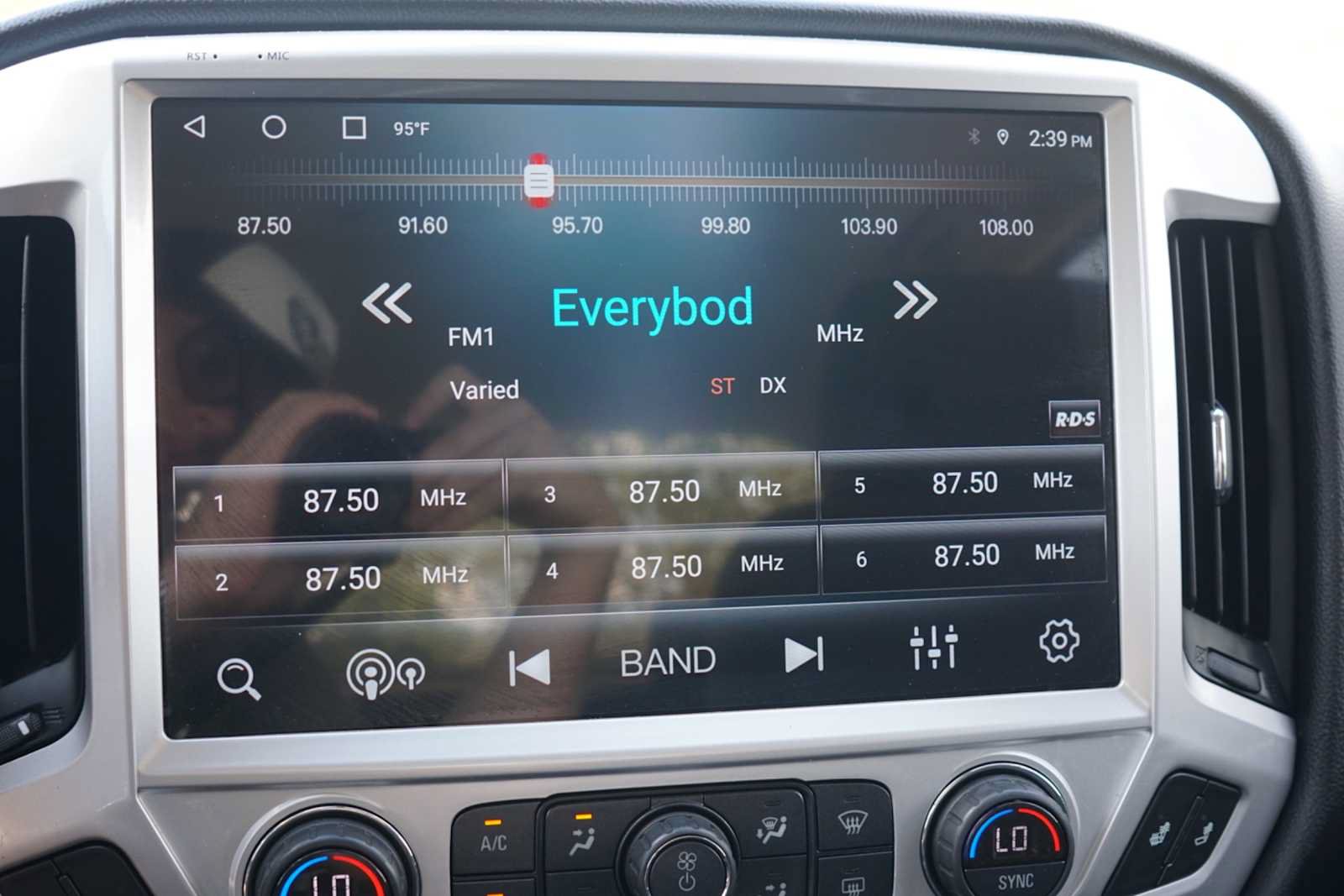 Used 2018 Chevrolet Silverado 1500 LT w/ Texas Edition AWD/4WD image 11