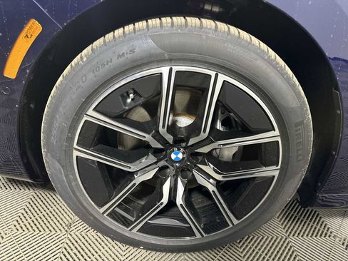 New 2026 BMW 740i xDrive image 10