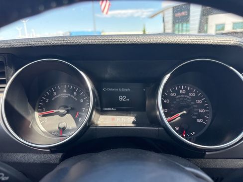 Used 2022 Ford Mustang GT Premium image 21