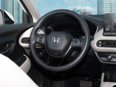 Certified 2024 Honda HR-V LX image 19