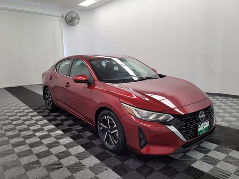 Used 2024 Nissan Sentra SV FWD image 13