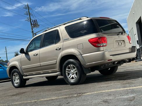 Used 2005 Toyota Sequoia Limited image 3