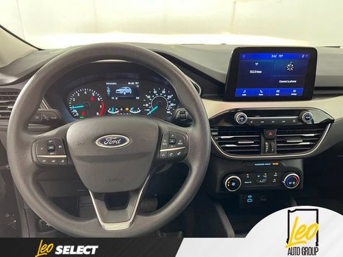 Used 2022 Ford Escape SE AWD/4WD image 13