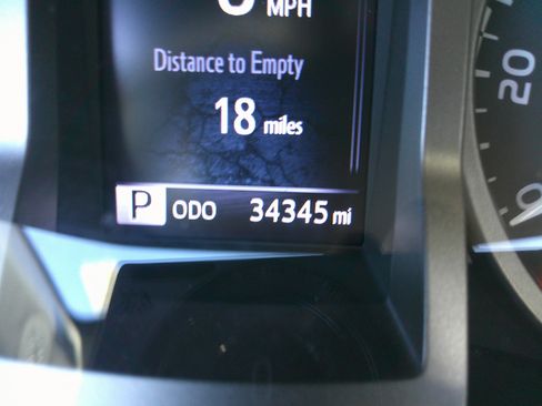 Used 2023 Toyota Tacoma Limited image 23