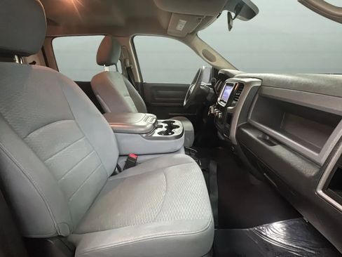 Used 2013 RAM 1500 Express RWD image 23