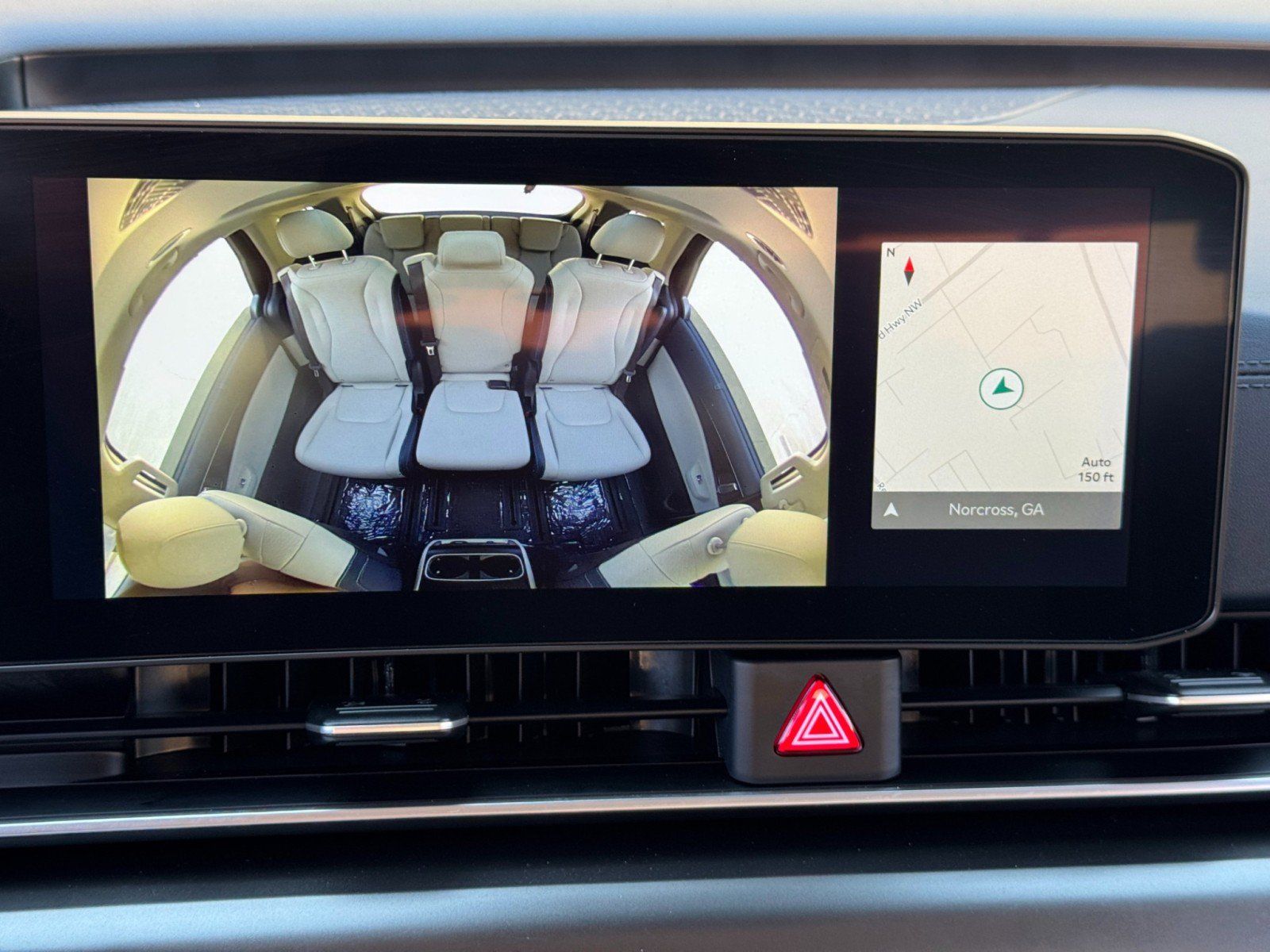 Used 2025 Kia Carnival SX Prestige FWD image 27