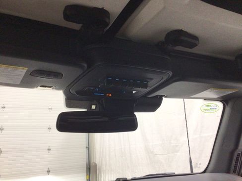 New 2025 Ford Bronco Raptor image 14