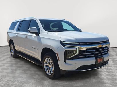 Used 2025 Chevrolet Suburban LT