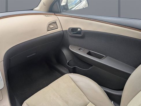 Used 2012 Chevrolet Malibu LT image 16