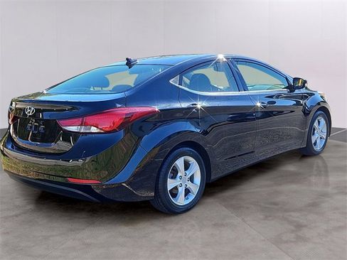 Used 2016 Hyundai Elantra Value Edition image 4