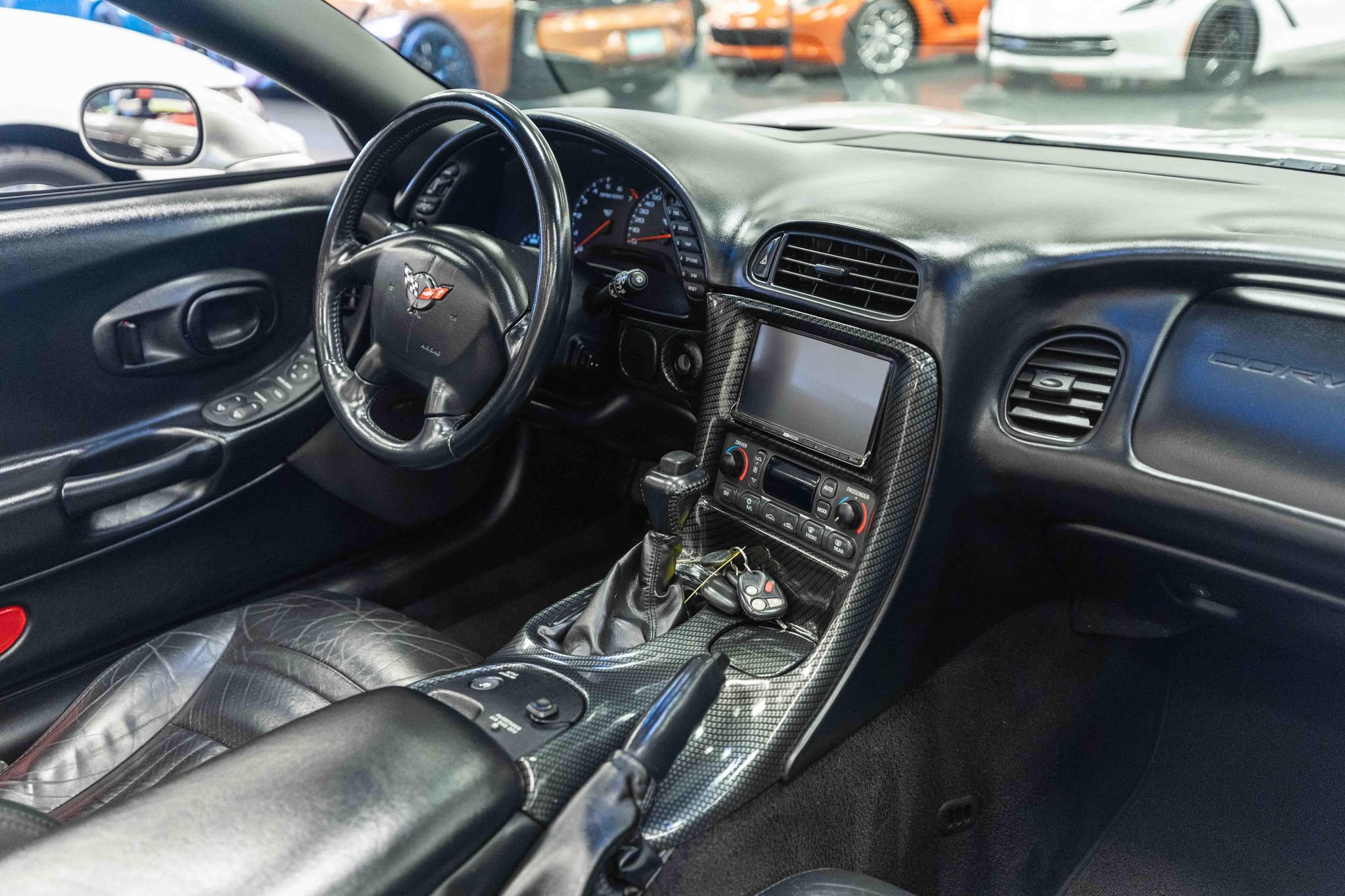 Used 2004 Chevrolet Corvette Convertible w/ Preferred Equipment Group RWD image 11