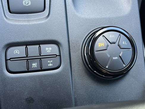 New 2025 Ford Ranger XLT w/ Convenience Package image 8