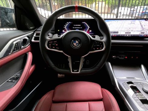 Used 2026 BMW M440i Coupe RWD image 5