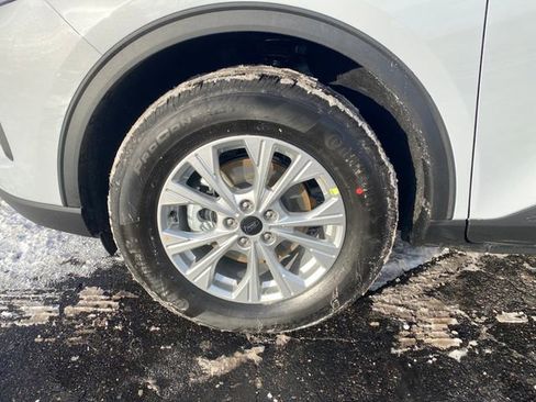 New 2026 Ford Escape Active image 17