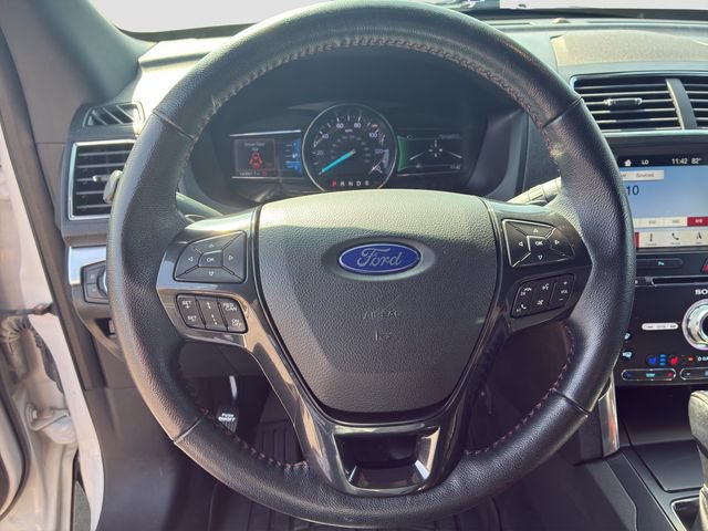 Used 2018 Ford Explorer Sport w/ Equipment Group 401A AWD/4WD image 16