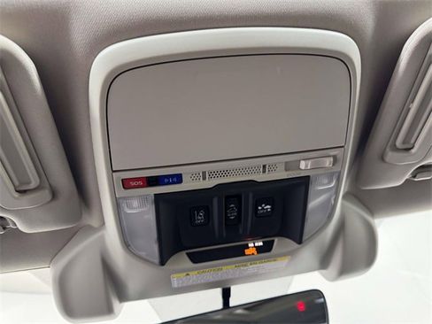 Used 2020 Subaru Forester Limited image 25