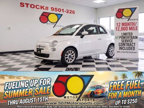 Used 2017 FIAT 500 Pop FWD image 1