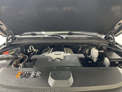 Used 2020 Cadillac Escalade Platinum image 12