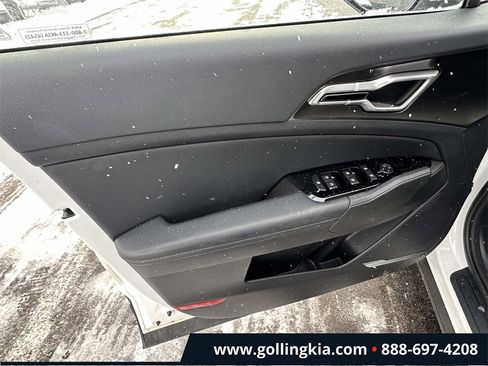 Certified 2025 Kia Sportage EX w/ EX Premium Package image 14