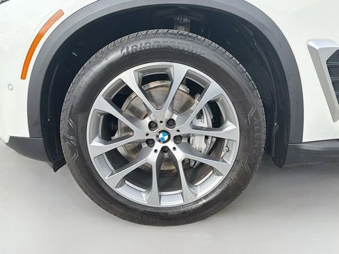 Used 2025 BMW X5 xDrive40i image 43